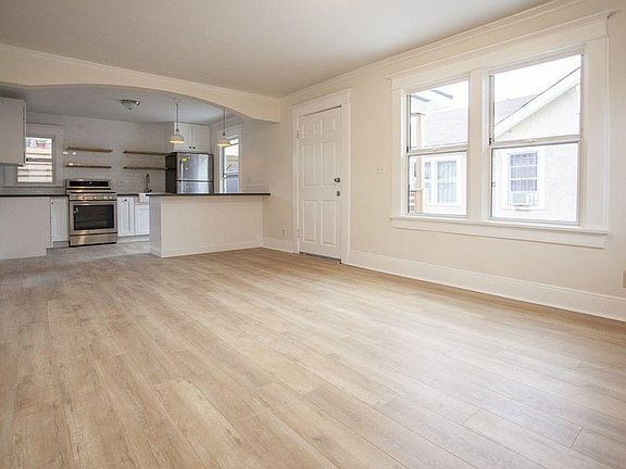 5th image of 2813 2nd Ave #1