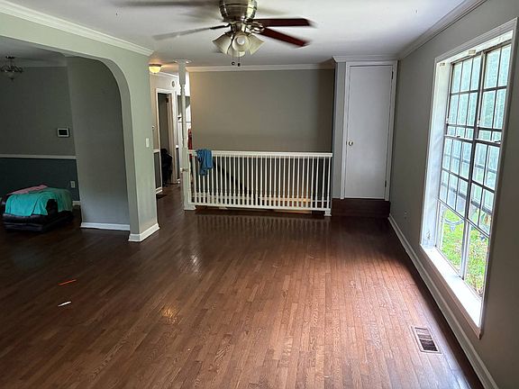 5th image of 3244 Central Ave