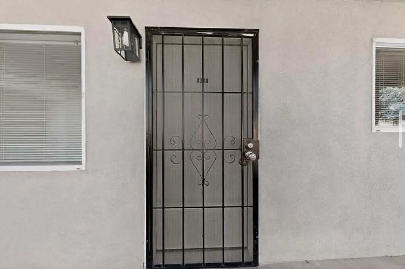 2 bed, 693 sqft, $1,300 — Photo 4