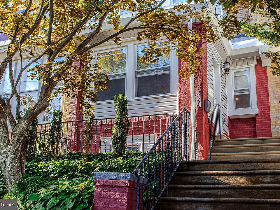 1st image of 4929 Sansom St