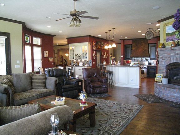5th image of 185 Mystic Mountain Dr