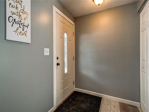 4th image of 5518 Taormina Dr