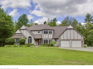 2 Colonial Dr, Durham, ME 04222