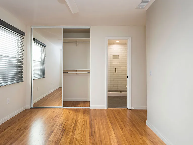 952 Agate St #952 — Photo 17