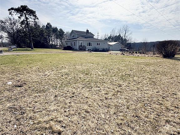 4th image of 20463 Waubascon Rd