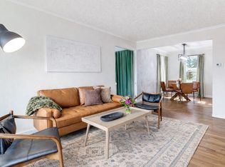 2217 Longwood Ln, Dallas, TX