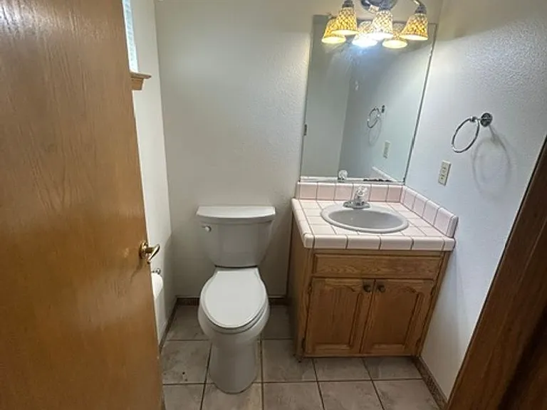 5730 W Laura Ct — Photo 21