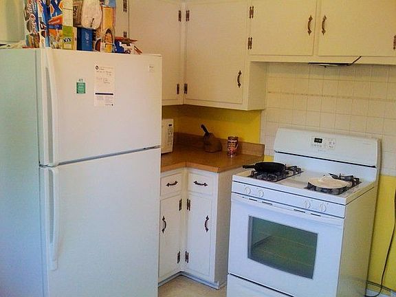 3rd image of 7724 Daffodil Dr