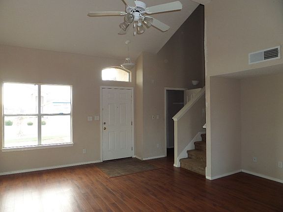 3rd image of 13968 Vaquero Rock Dr