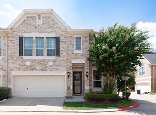 3206 Holly Thicket Dr, Houston, TX 77042
