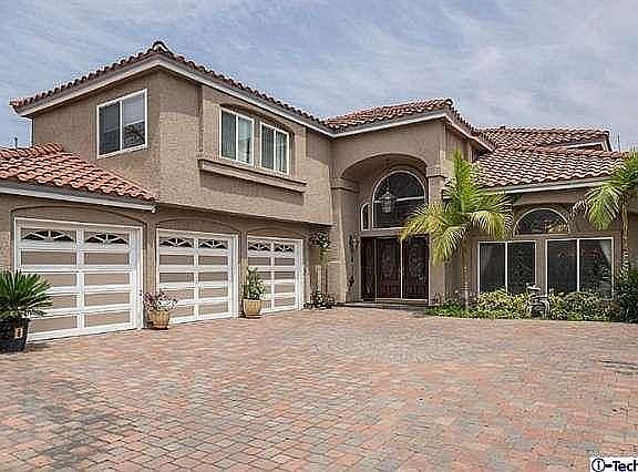 3rd image of 409 Las Tunas Dr