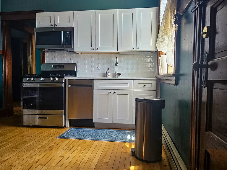 2327 W 35th Pl #3 — Photo 2