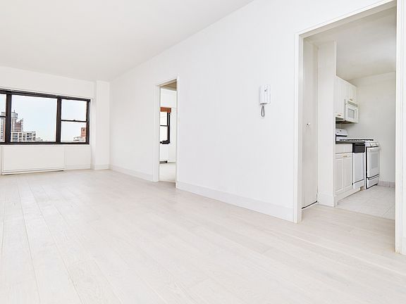 3rd image of 345 E 80th St APT 33L