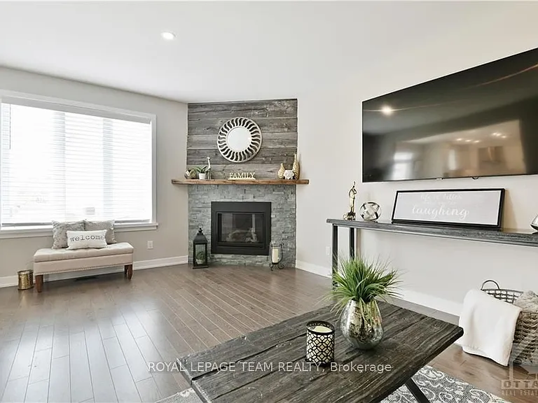 54 Reynard Cres — Photo 14