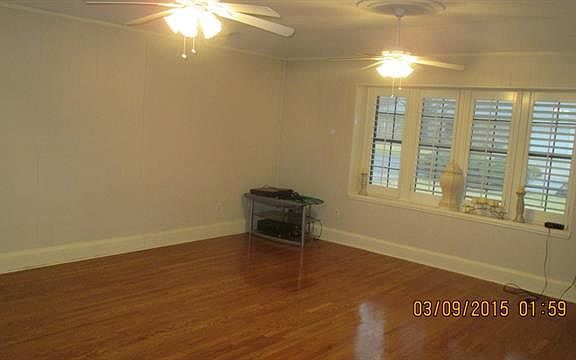 4th image of 6916 Meadow Park Dr S