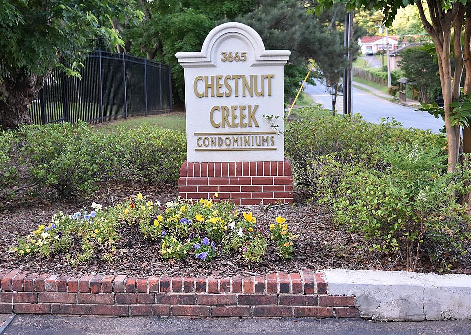 1st image of 3665 Chestnut Dr APT D3