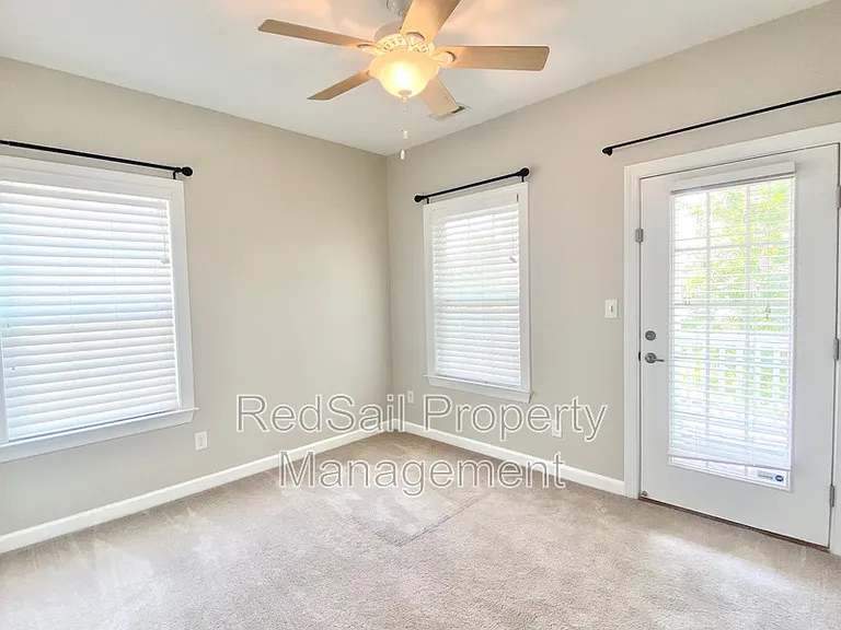 2225 Tuliptree Cir — Photo 22