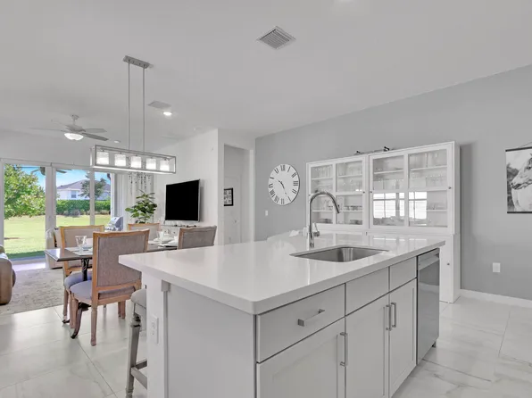 19579 Weathervane Way, The Acreage, FL 33470