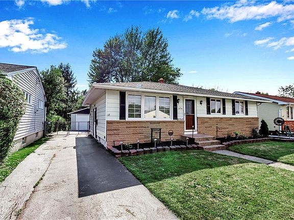 3rd image of 275 Orchard Pl