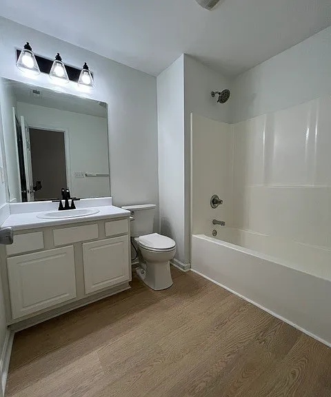 135 Harvest Ct — Photo 13