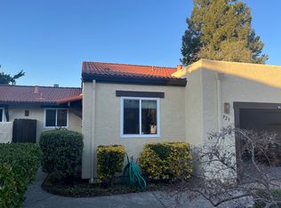 925 Shadyoak Dr, Santa Rosa, CA 95404