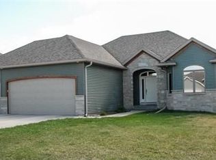 4342 Shetland Pl NW, Rochester, MN 55901