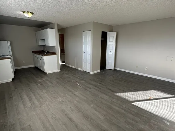 1002 E Jefferson Rd, 1002 E Jefferson Rd #201, Cheyenne, WY 82007