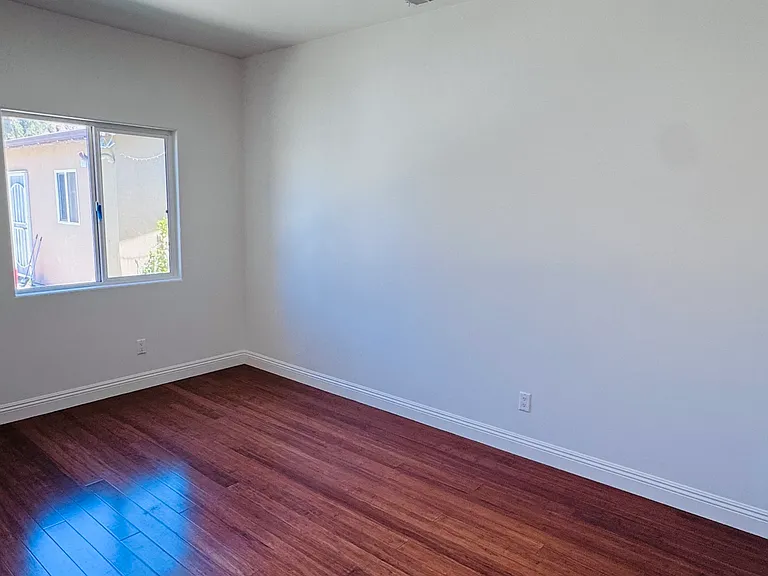 15051 La Mesa St — Photo 8