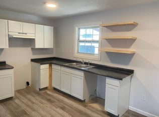 821 Deer Lodge Hwy, Sunbright, TN 37872