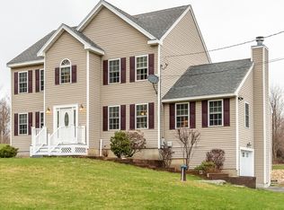 460 Erickson Rd, Ashby, MA 01431