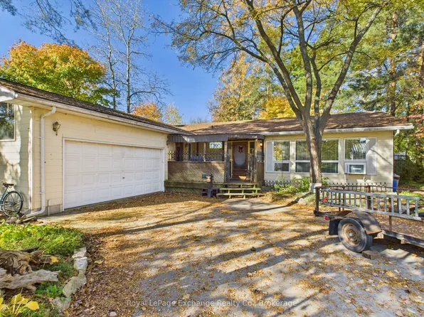 390 Macdougall Dr, Kincardine, ON N2Z 3B1