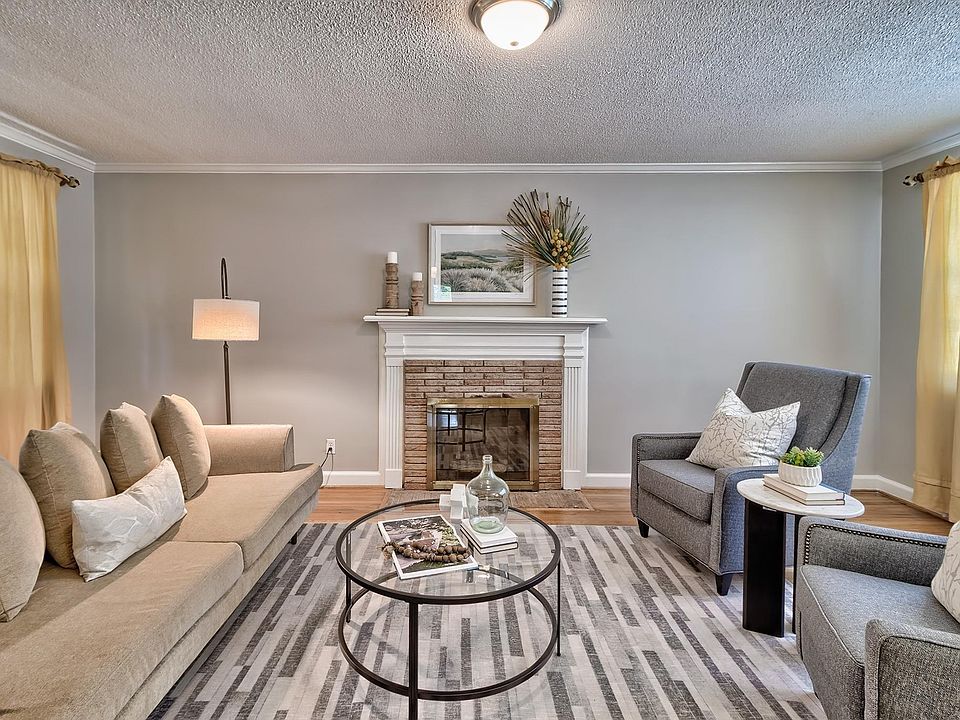 1st image of 5229 Circle Dr