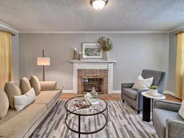 5229 Circle Dr, Columbia, SC 29206