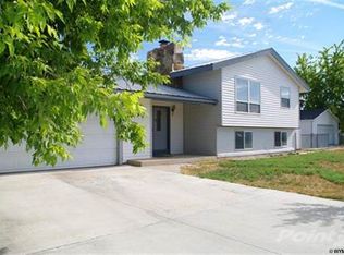 230 W Pine St, Lyman, WY 82937