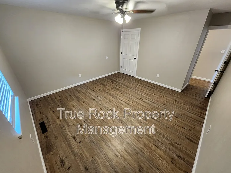 13770 County Road 1556 — Photo 9