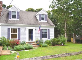 15 June Ave, Oak Bluffs, MA 02557