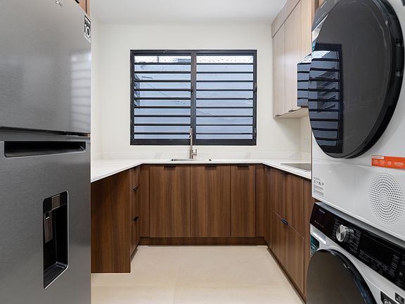 5th image of 1340 Calle 20 NW #3