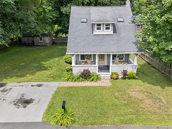 5th image of 19 Martin Avenue