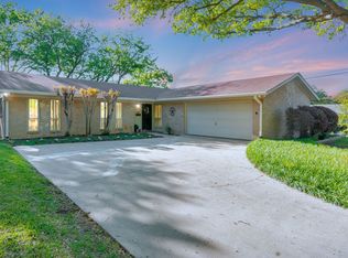 5658 Vega Dr, Fort Worth, TX 76133