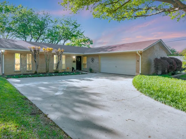 5658 Vega Dr, Fort Worth, TX 76133