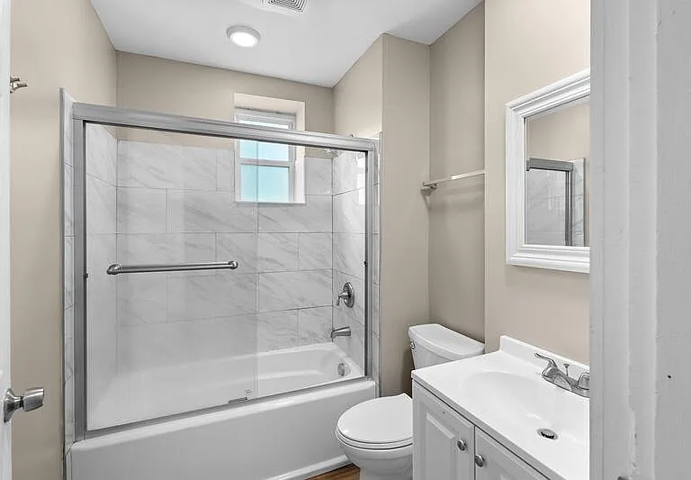 3619 Commonwealth Ave #1F — Photo 3
