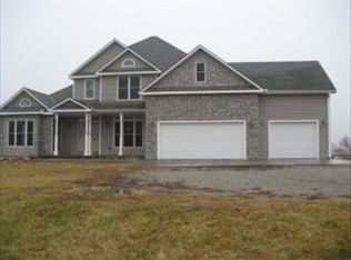 11022 County Road 366, Savannah, MO 64485