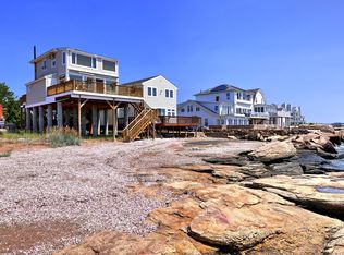 4 Cambridge Ct, New Haven, CT 06512