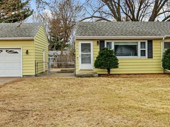 1500 Gervais Ave, Saint Paul, MN 55109