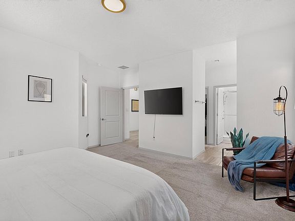 3rd image of 2425 Rothko Ave SE