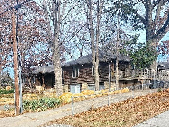 2nd image of 717 S 53rd St