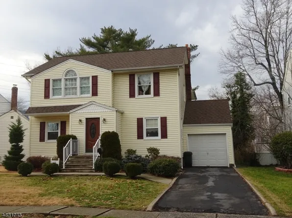 113 Mapes Ave, Nutley, NJ 07110