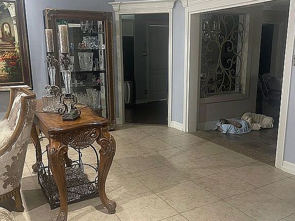 3rd image of 1212 Saint Michael Dr