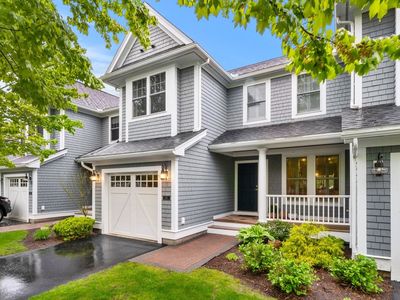 36-36C Seven Springs Ln, Burlington, MA, 01803