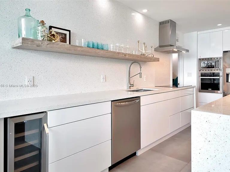 4001 S Ocean Dr #14H — Photo 7